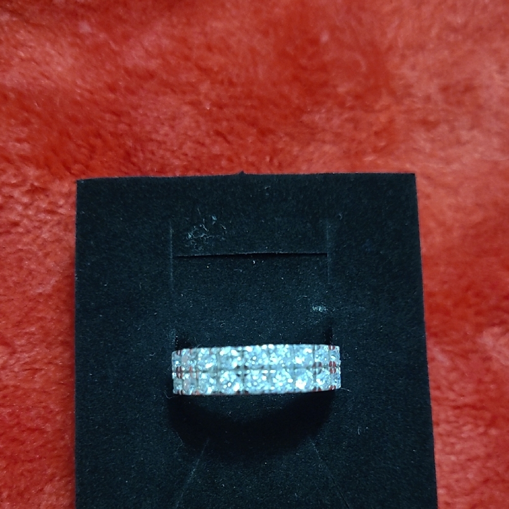 Elegant Silver Women's Ring
